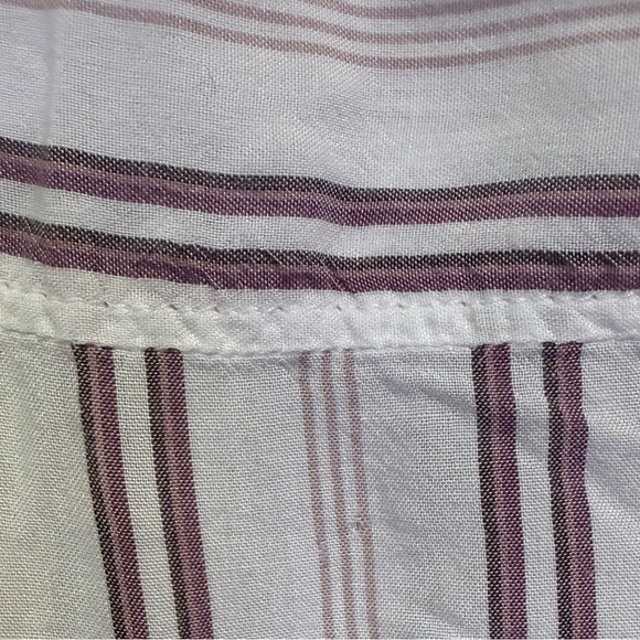 Express Boyfriend Fit White Purple Striped Button Down Blouse Top Size Medium - Picture 5 of 7